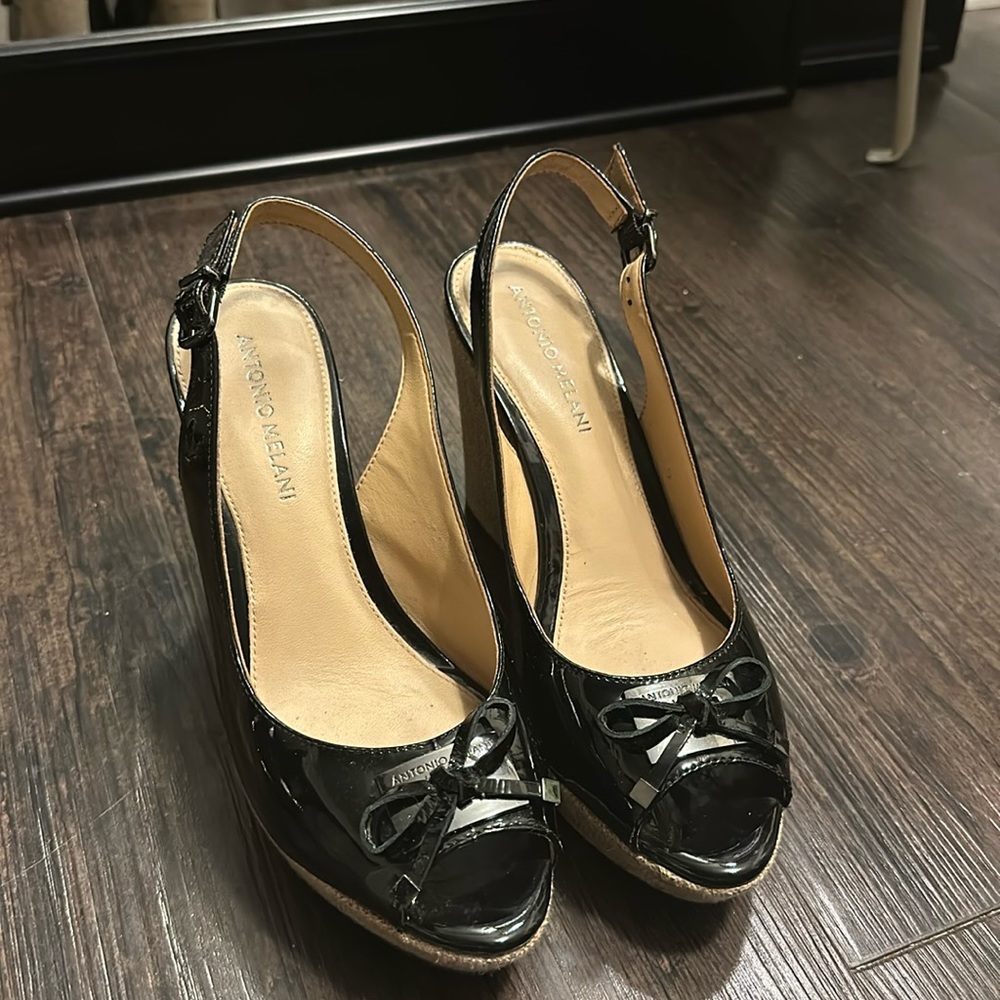 Wedge sandals